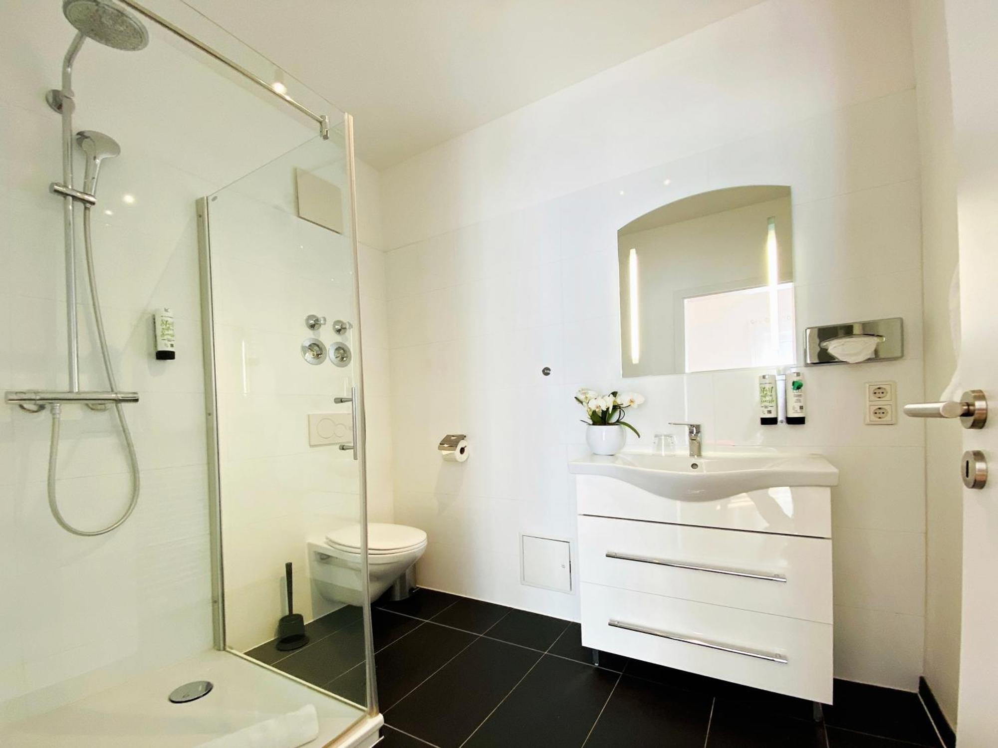 Victoria Apartments Dusseldorf Bagian luar foto